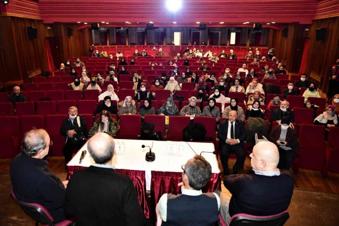 Sanatseverler Kaplanoğlu Sineması İle Buluştu