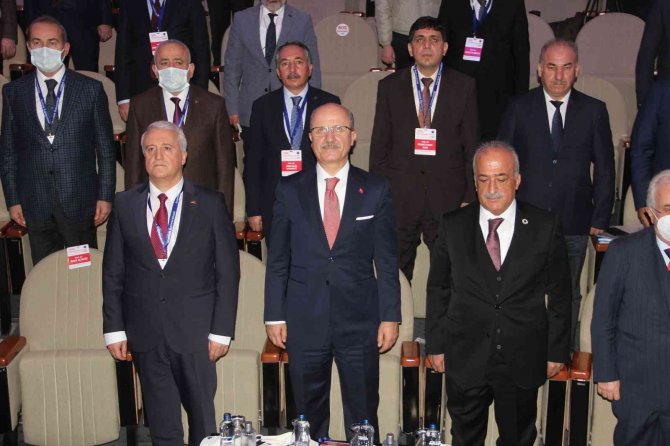 Yök Başkanı Özvar: ”Öğrencilerimiz Bölgenin Veya Şehrin Turisti Olmamalı”