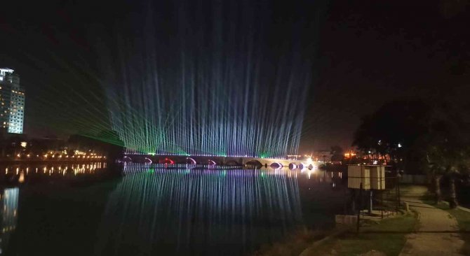 Adana Taşköprü, Sidney’i Aratmadı