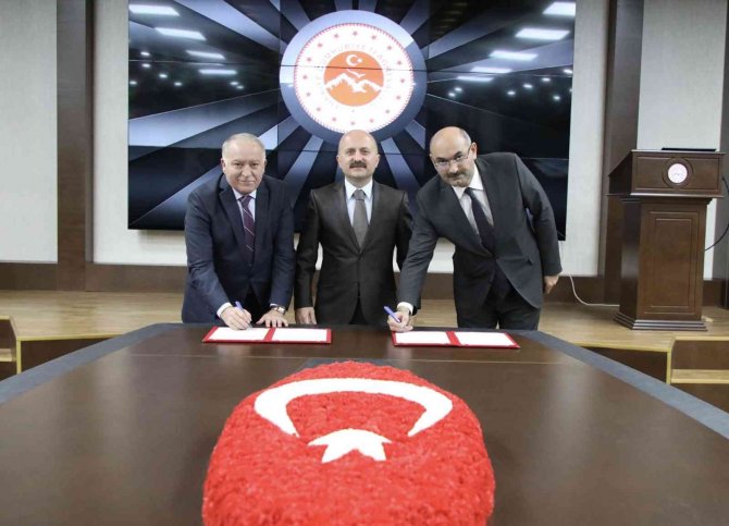Ağrı’da Sosyal Denge Tazminatı Sözleşmesi İmzalandı