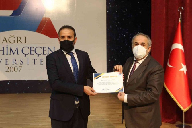 Ai̇çü’de “Bağımlılıkla Mücadele Konferansı” Düzenlendi