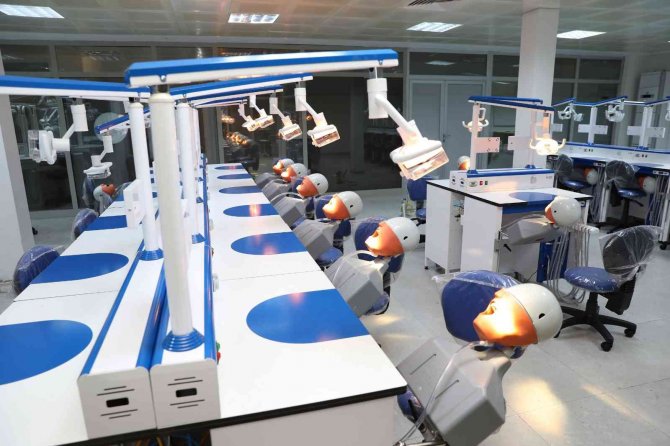 Alkü, Uygulama Laboratuvar Alt Yapısını Genişletti