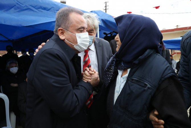 Büyükşehir Belediyesi,manavgat’ta 5 Bin Dönüm Araziyi Suya Kavuşturdu