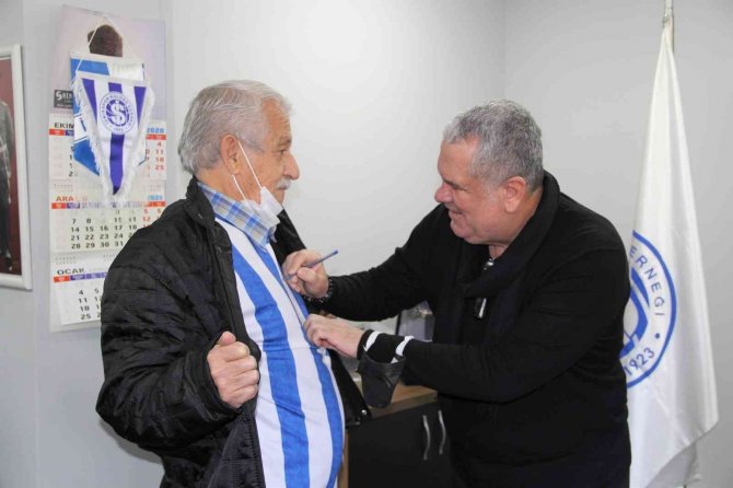 Levent Eriş, 22 Yıl Sonra Yuvası İ̇zmirspor’a Döndü