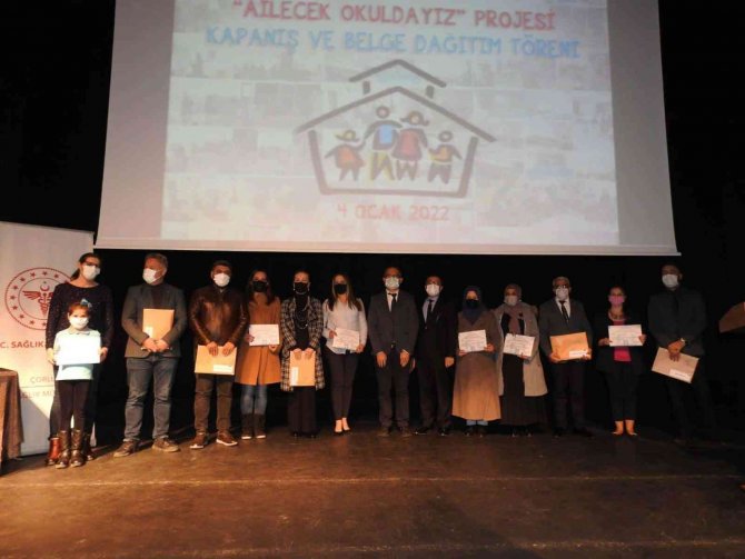 Çorlu’da Ailecek Okuldayız Projesi Tamamlandı