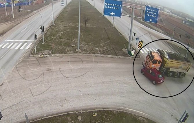 Çorum’da 1 Kişinin Öldüğü Kaza Kameralara Yansıdı