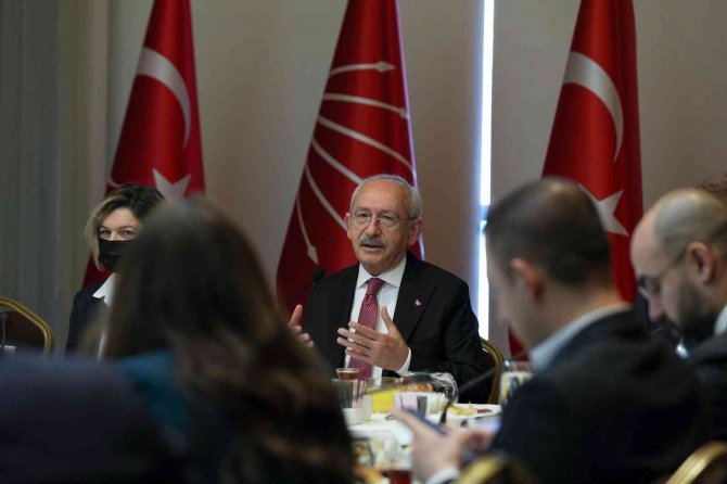 Chp Genel Başkanı Kılıçdaroğlu: “Eğer Soruşturma Açılacaksa Adalet Bakanlığı Hakkında Soruşturma Açılmalı”