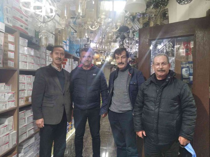 Gömeç’te Esnaftan İndirim Atağı