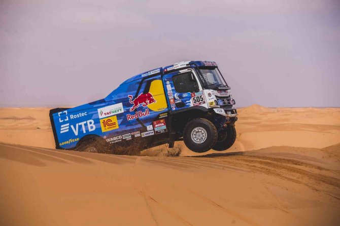 Dakar Rallisi’ne Nasser Al-attiyah Damga Vurmaya Devam Ediyor