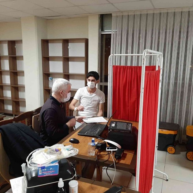 Genç Gönüllüler Her Zaman Hazır