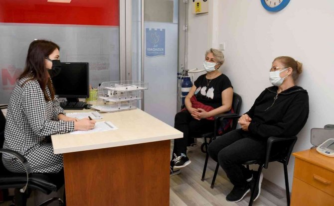 Kuşadası Belediyesi Halk Sağlığı İçin Çalışmayı Sürdürüyor