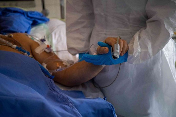 Macaristan’da Covid-19 Salgınında Vaka Rekoru