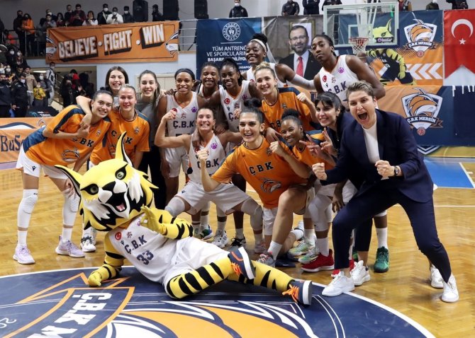 Vali Su, Çukurova Basketbol’un Sevincine Ortak Oldu