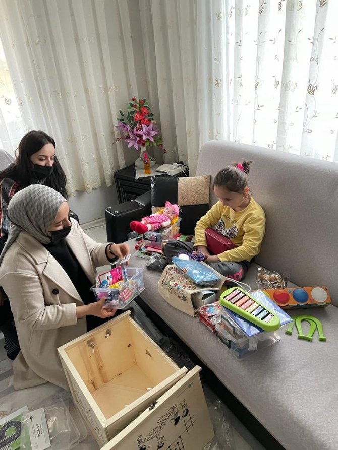 Oyun Sandıkları Dezavantajlı Öğrencilere Dağıtıldı