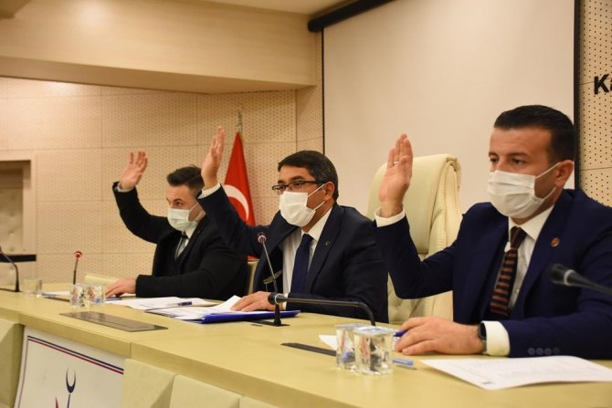 Başkan Çelik Kentsel Dönüşüm Çalışmaları Hakkında Meclisi Bilgilendirdi