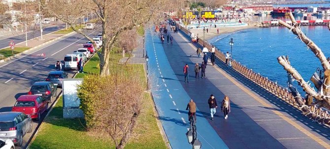 Kışın Ortasında Yazdan Kalma Bir Gün Yaşanıyor