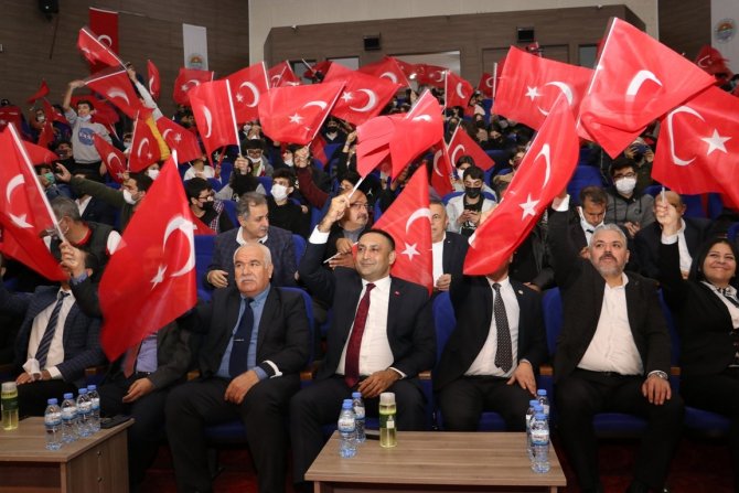 3 Ocak Şiir Yarışmasında Ödüller Sahiplerini Buldu
