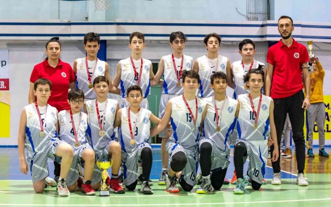 Tredaş U14 Kız Ve Erkek Takımları Tekirdağ Şampiyonu Oldu