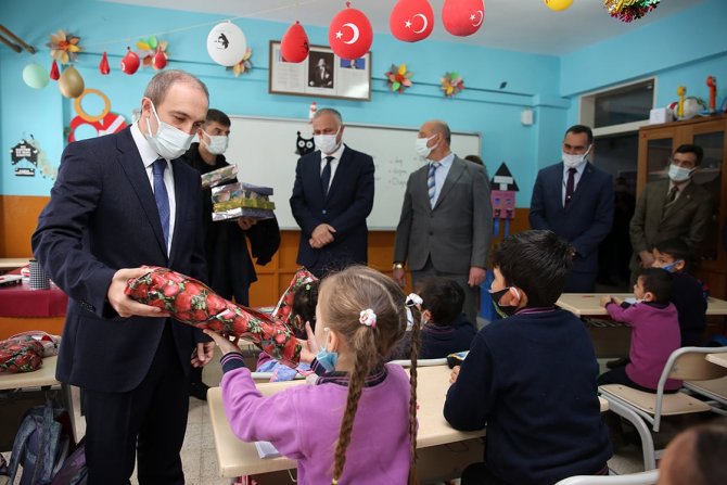 Bayburt’ta 2 Ayda 27 Okul Kütüphanesi Açıldı