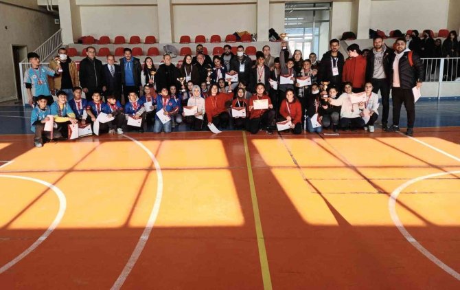 Fevzi Şengül Ortaokulu Dart İl Birincisi Oldu