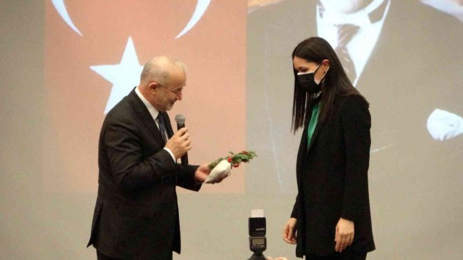 Ticaret Bakan Yardımcısı Tuzcu: “Türkiye’nin ‘Yeşil Dönüşüm’de Lider Ülkelerden Birisi Olacağını Düşünüyorum”