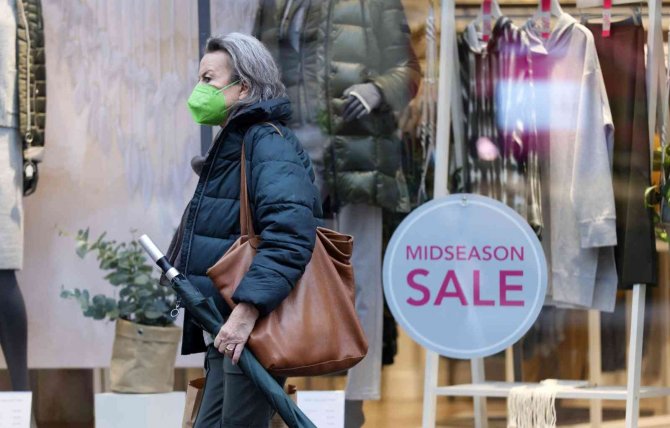 Almanya’da Covid-19 Vaka Sayısı 64 Bine Ulaştı