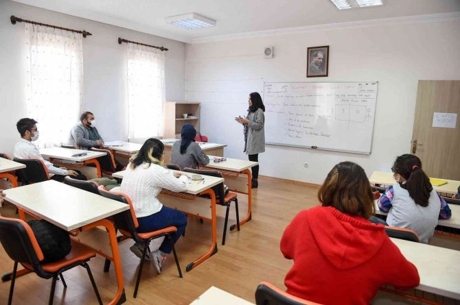 Altındağ’da Engelliler İçin Kpss Kursu Başladı