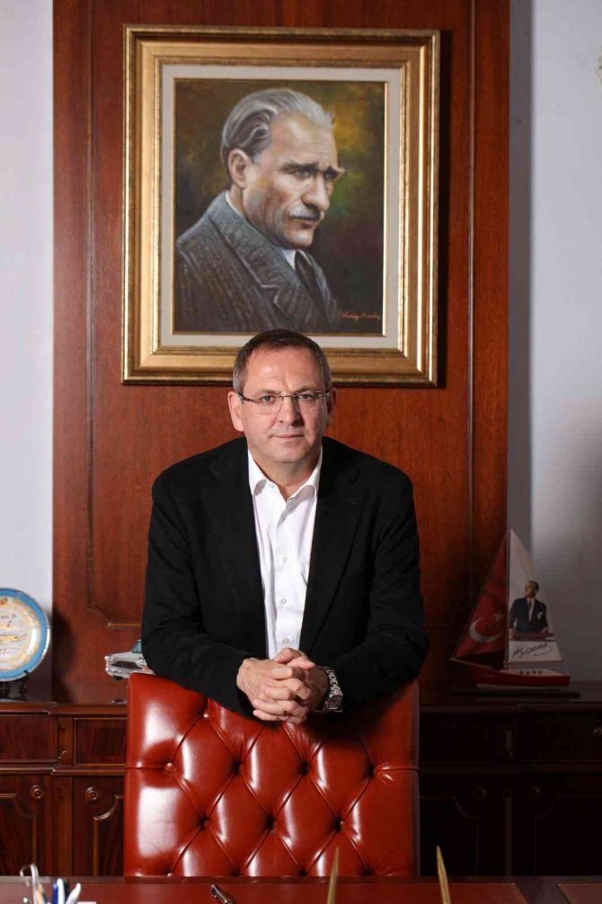“Ayvalık’ı İcraya Düşürdü” İddialarına Ergin’den Sert Cevap
