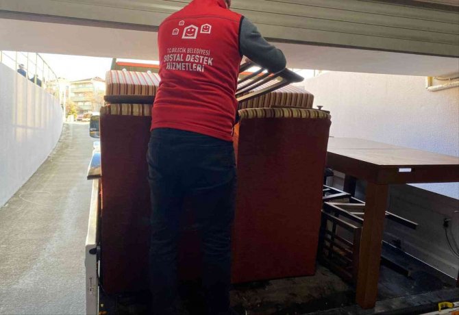 İ̇htiyaç Sahibi Bir Vatandaşın Daha Evi Sıcak Bir Yuva Haline Getirildi