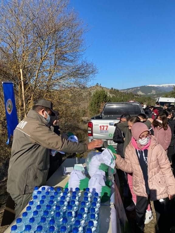 Bolu’da Bin Fidan Toprakla Buluşturuldu