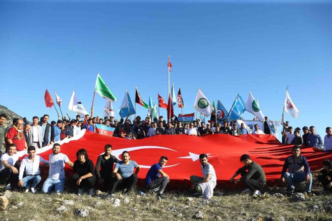 Büyükşehir Tarihi Zaferi Unutturmayacak