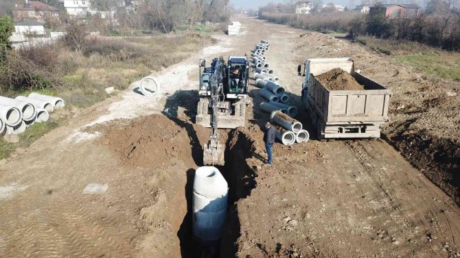 Bir Yılda 14 Bin 591 Metre İçme Suyu Hattı Çekildi