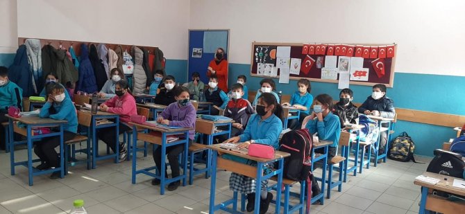 Biyoçeşitlilik Öğrencilere Anlatılıyor