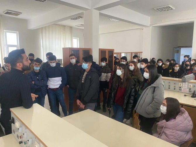 Öğrenciler Fırat Üniversitesini Gezdi