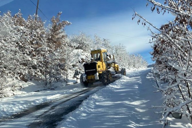 Gümüşhane’de Kapalı Köy Yolları Açılıyor