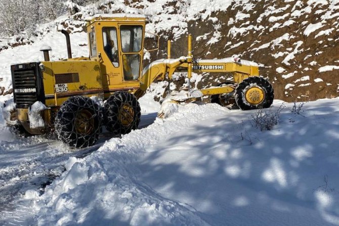 Gümüşhane’de Kapalı Köy Yolları Açılıyor