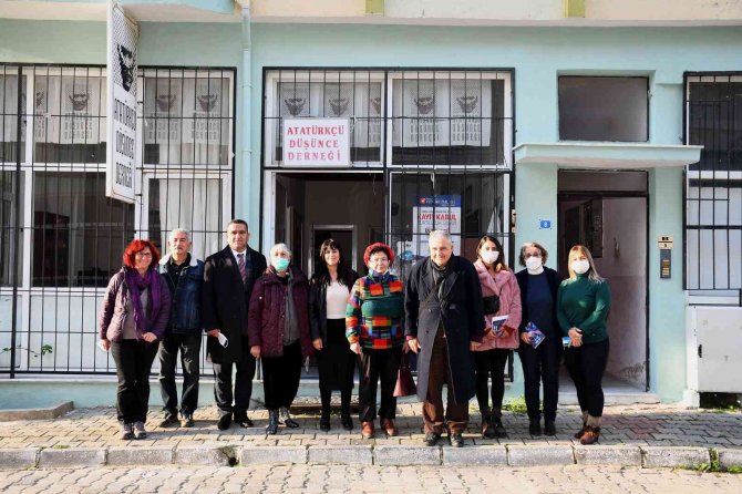 Güzelçamli’da Stk’lara Belediye Projeleri Hakkında Bilgi Verildi