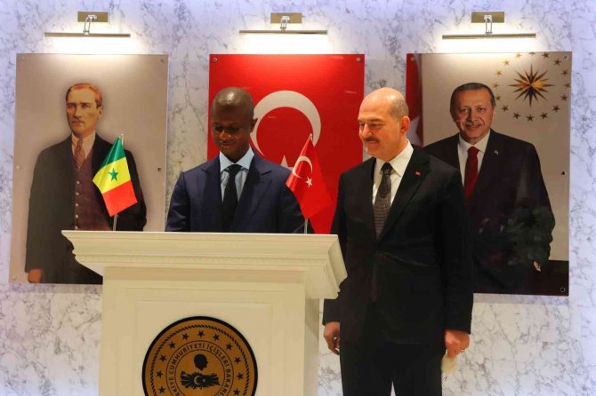 İ̇çişleri Bakanı Soylu, Senegalli Mevkidaşı Diome’yle Bir Araya Geldi
