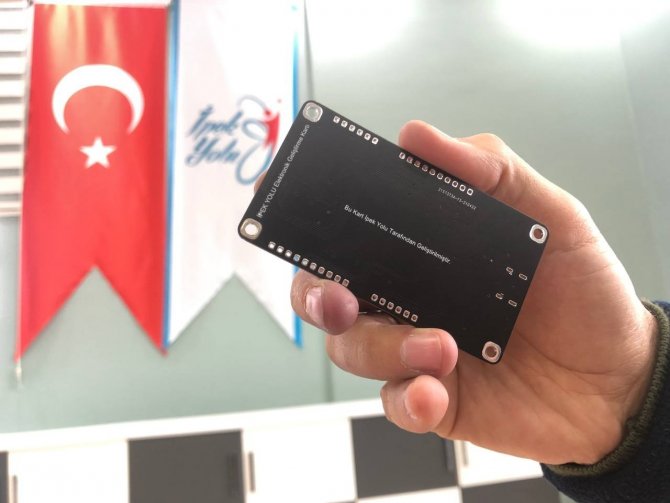 Elazığlı Gençlerden Önemli Başarı: Yerli Ve Milli İmkanlarla ’Elektronik Devre Kartı’ Geliştirildi