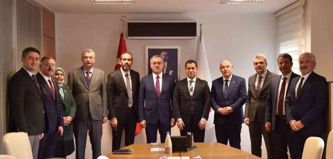 Kahramanmaraş’ta Her Mahalleye Halı Saha Ve Pota
