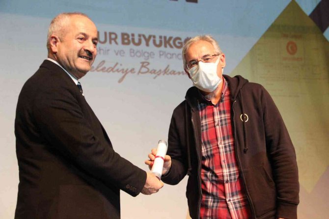 Kocaeli’de 397 Hak Sahibi Tapularına Kavuştu