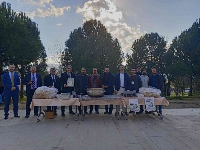 Sınav Haftasındaki Gençlerin Çorbaları Müftülükten