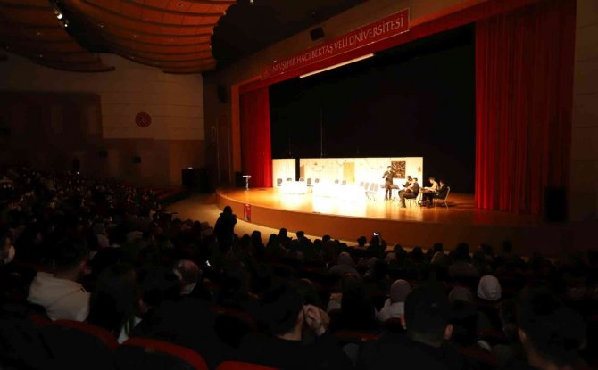 ’Düğün’ Nevü’de Sahnelendi