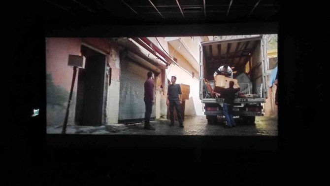 Öğrenciler Sınav Stresini ´kesişme; İ̇yi Ki Varsın Eren´ Filmi İle Atlattı