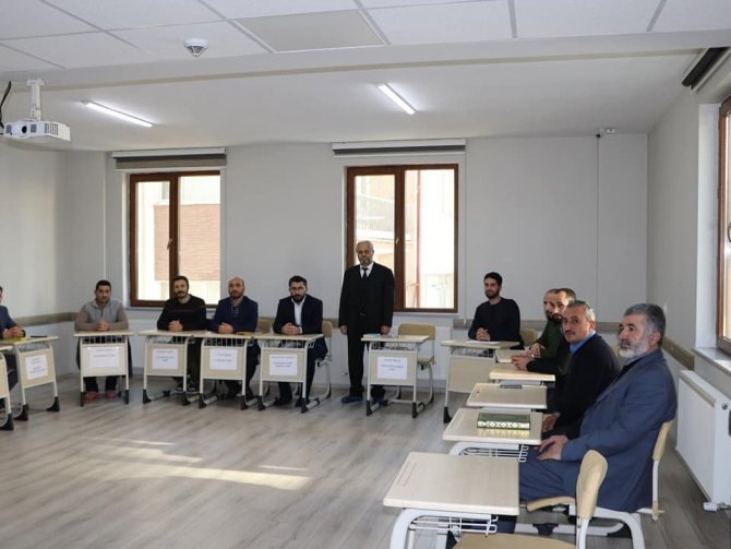 Sivas’ta Din Görevlilerine Eğitim