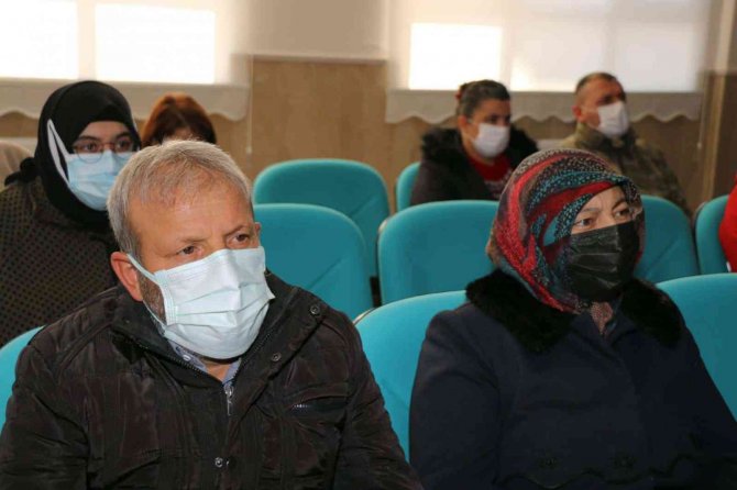 Sivas’ta Velilere Otizm Anlatıldı