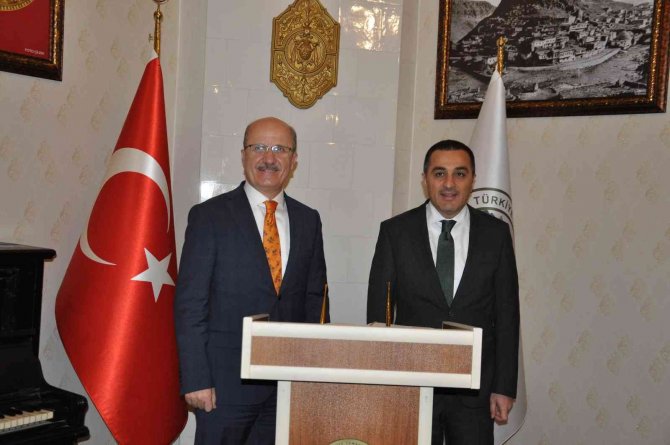 Yök Başkanı Özvar’dan Vali Öksüz’e Ziyaret