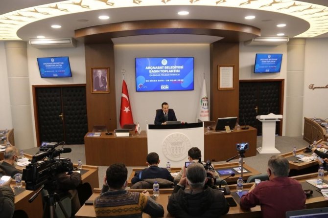 Başkan Osman Nuri Ekim Basınla Bir Araya Geldi