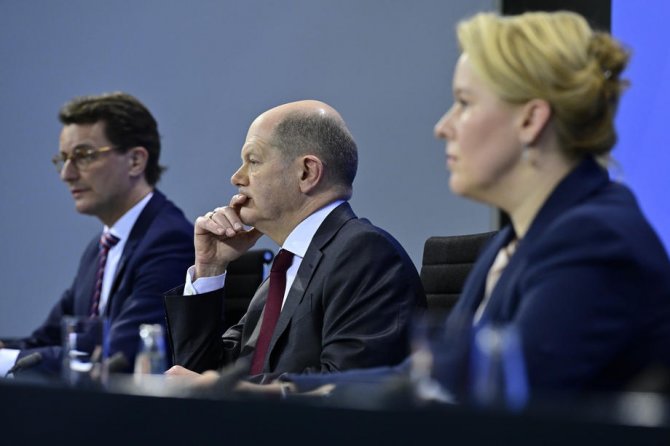 Almanya’da Restoran Ve Benzeri Yerlerde Covid-19 Önlemleri Sıkılaştırıldı