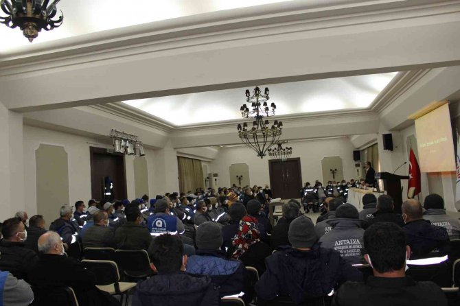 Büyükşehir Personeline Etkili İletişim Semineri